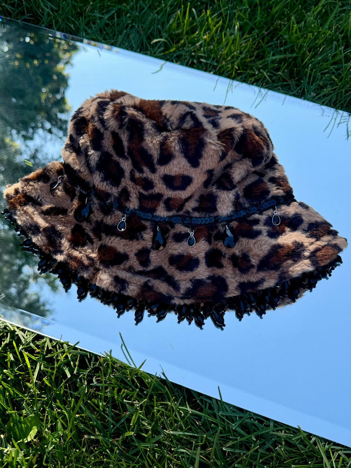 CHEETAH PRINT FURRY BUCKET HAT
