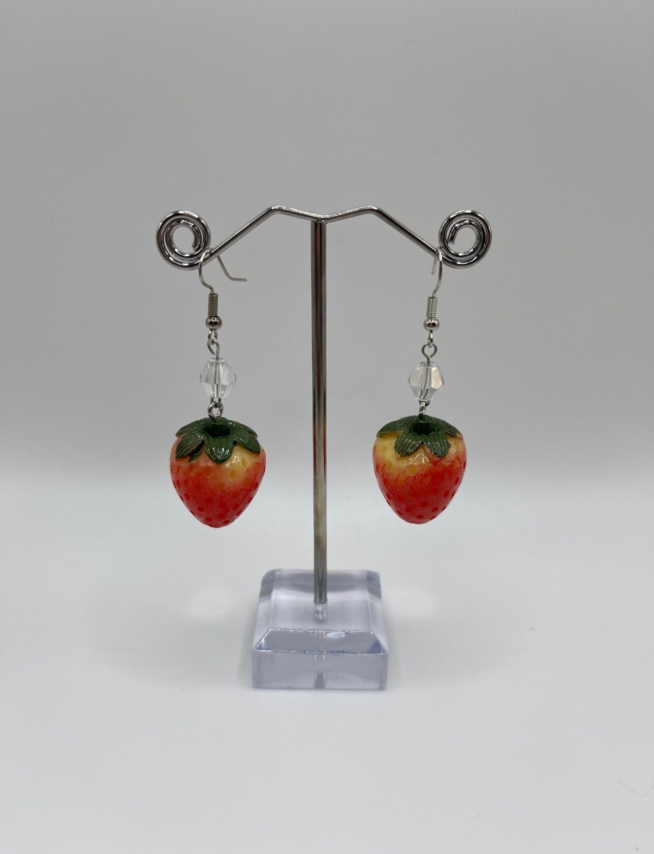 STRAWBERRY EARRINGS