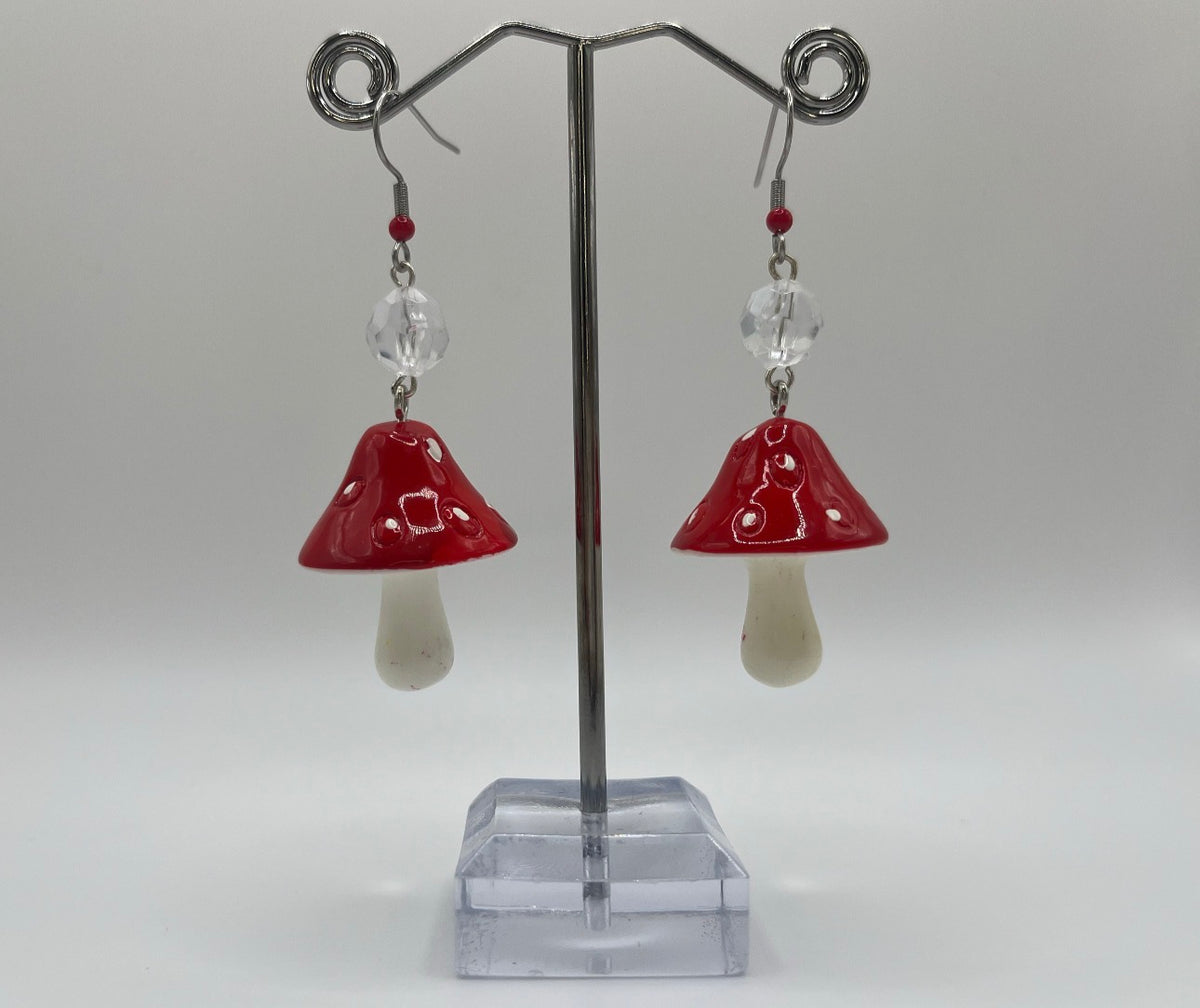 RED MUSHROOM EARRINGS