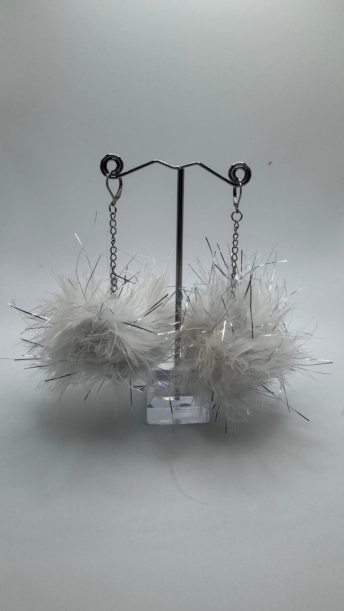 WHITE TINSEL FLUFF EARRINGS