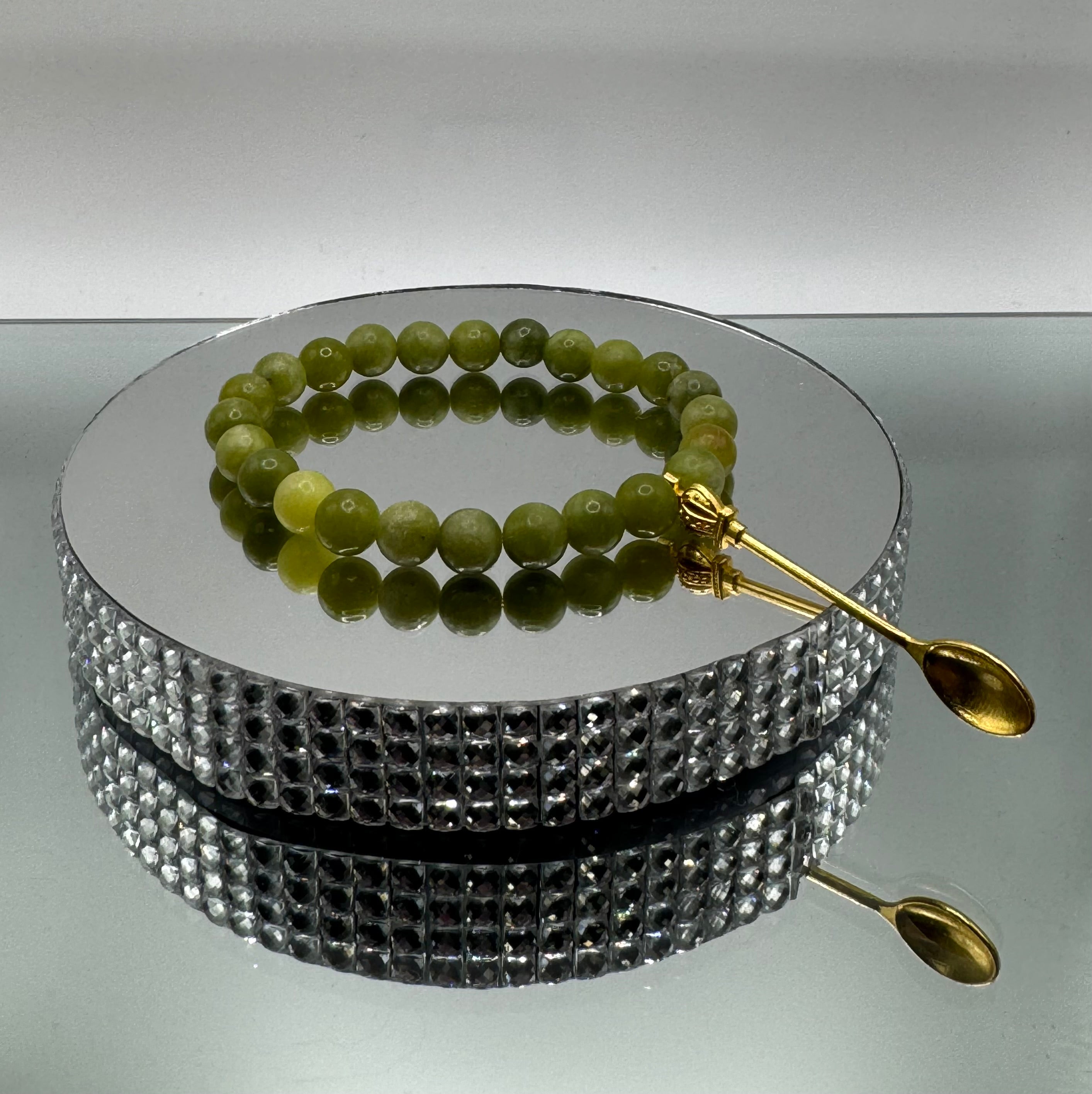 CHINESE JADE STONE BEAD BRACELET