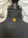 MINI SUNFLOWER CHOKER