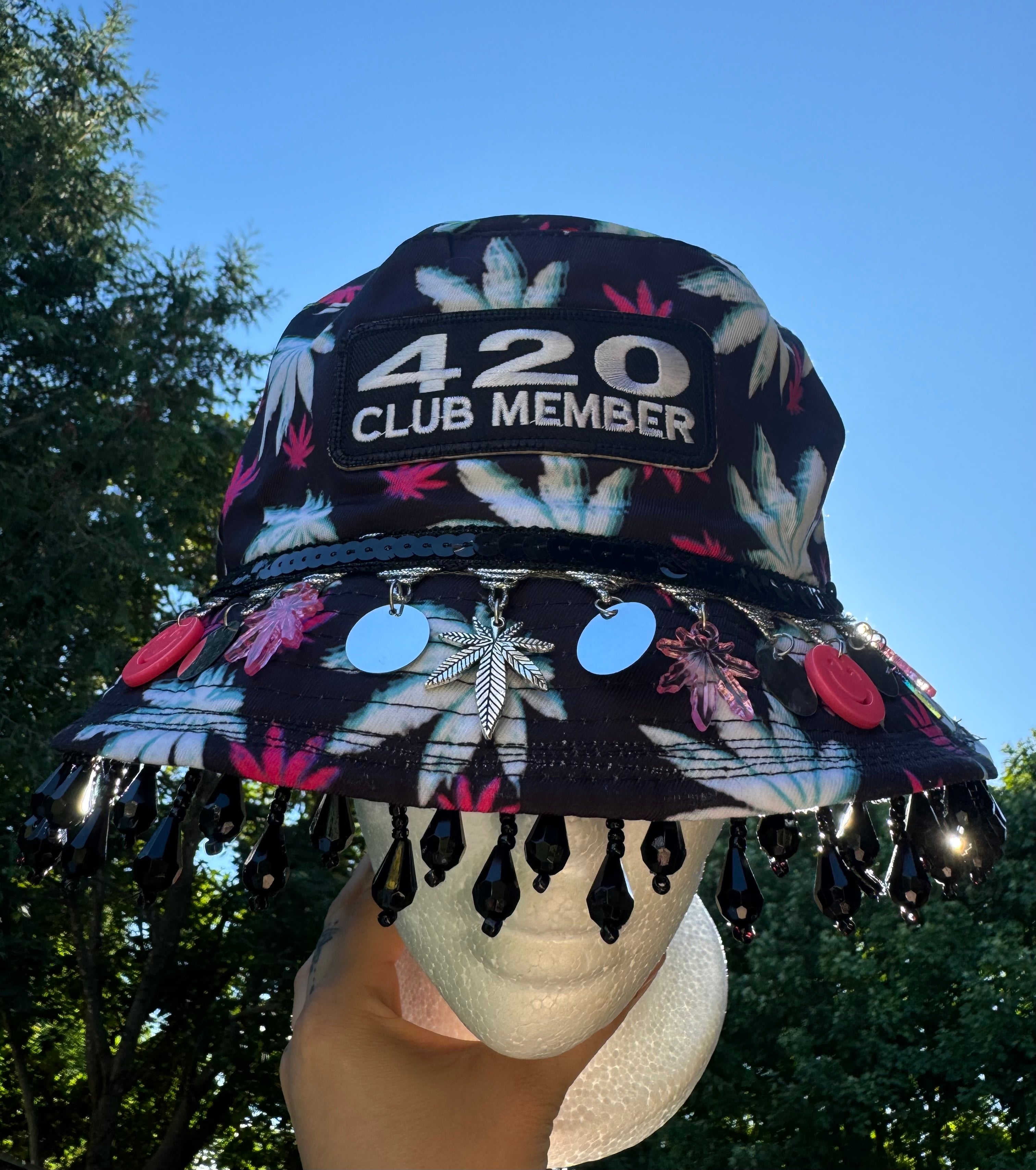 420 CLUB MEMBER BUCKET HAT