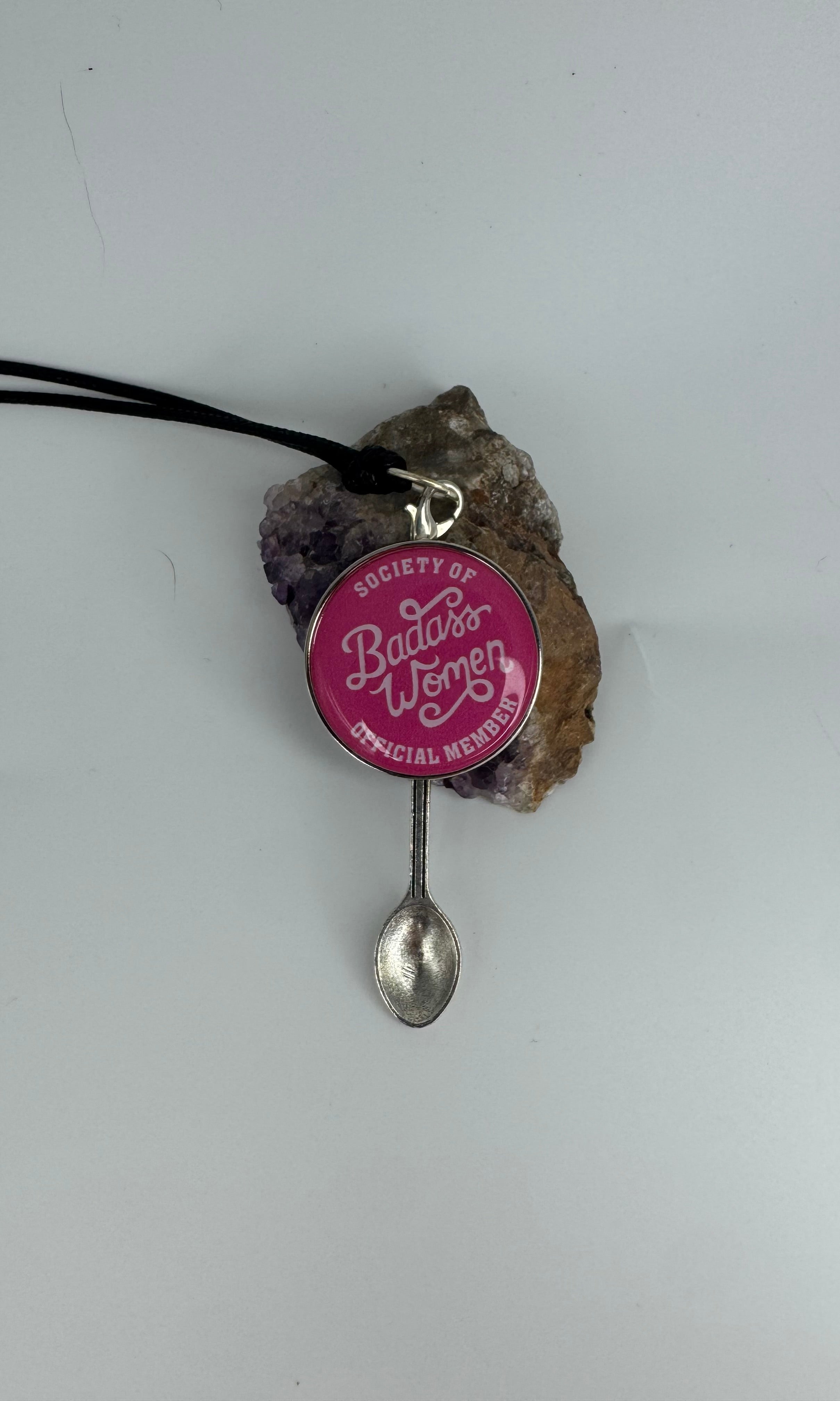 BADASS WOMEN NECKLACE