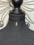 SKULL BLACK CHOKER