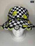 MELTING CHECKERED BUCKET HAT