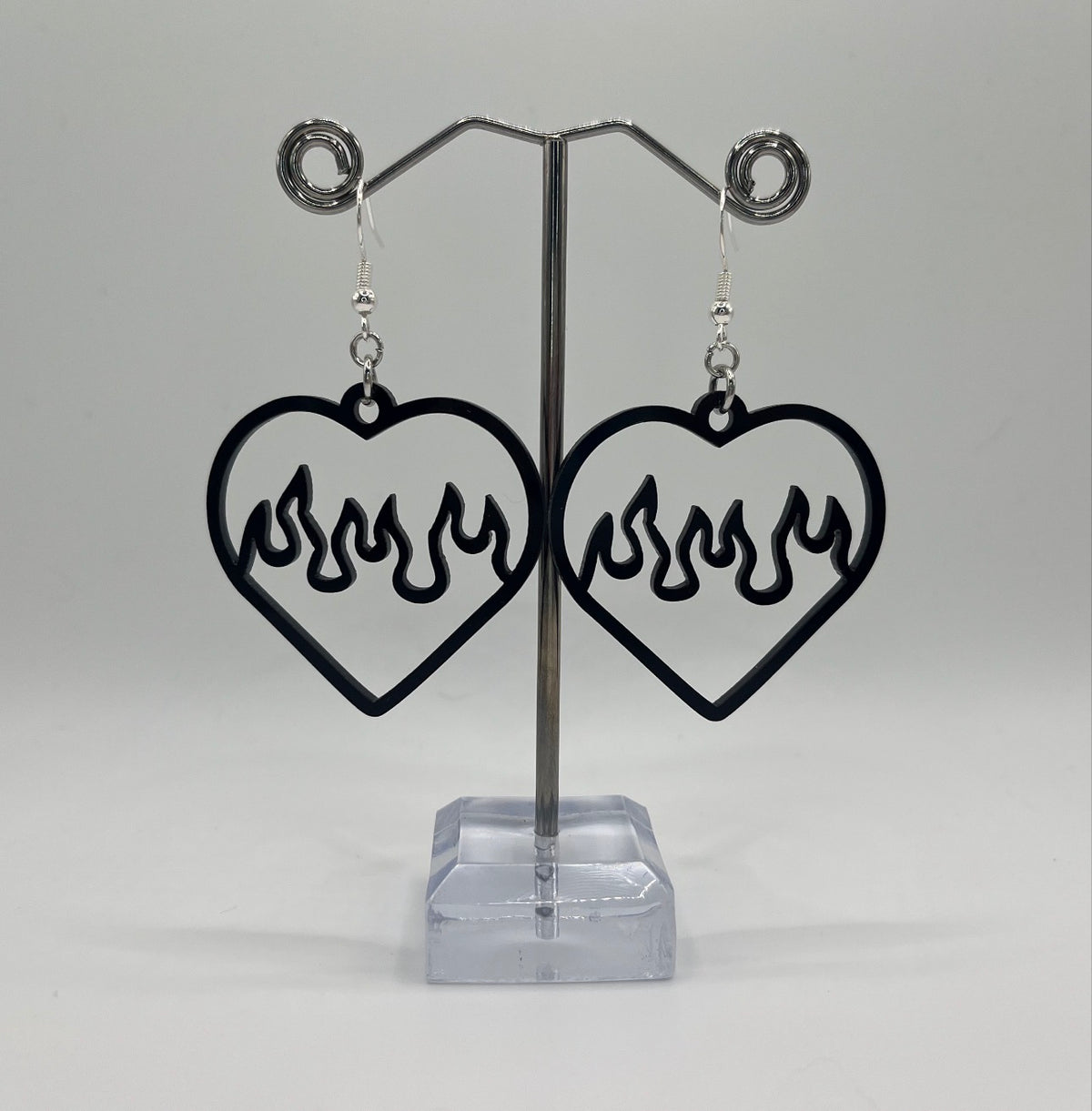 BLACK FLAME HEART EARRINGS