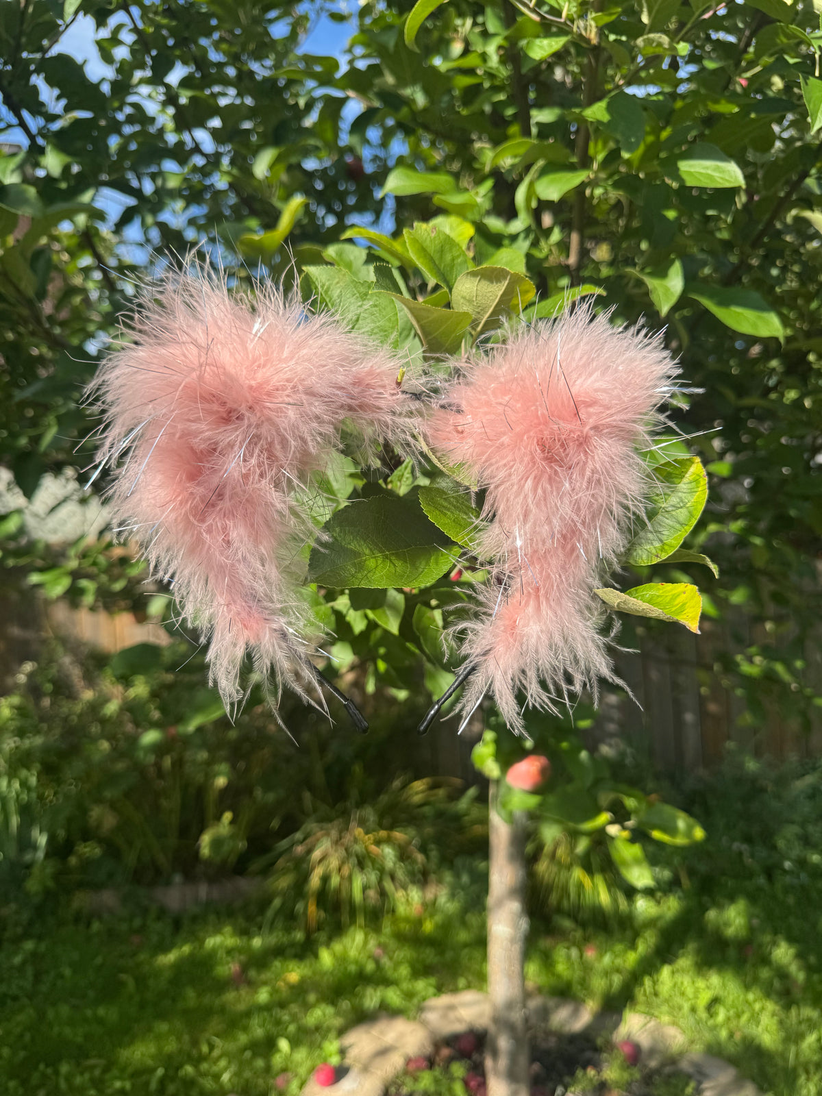 LIGHT PINK POCKET FLUFF EARS