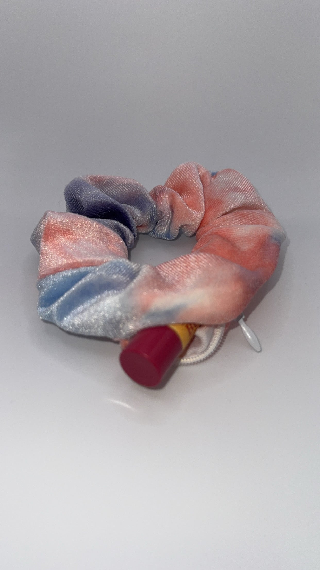 PEACHY CLOUDS POCKET SCHRUNCHIE