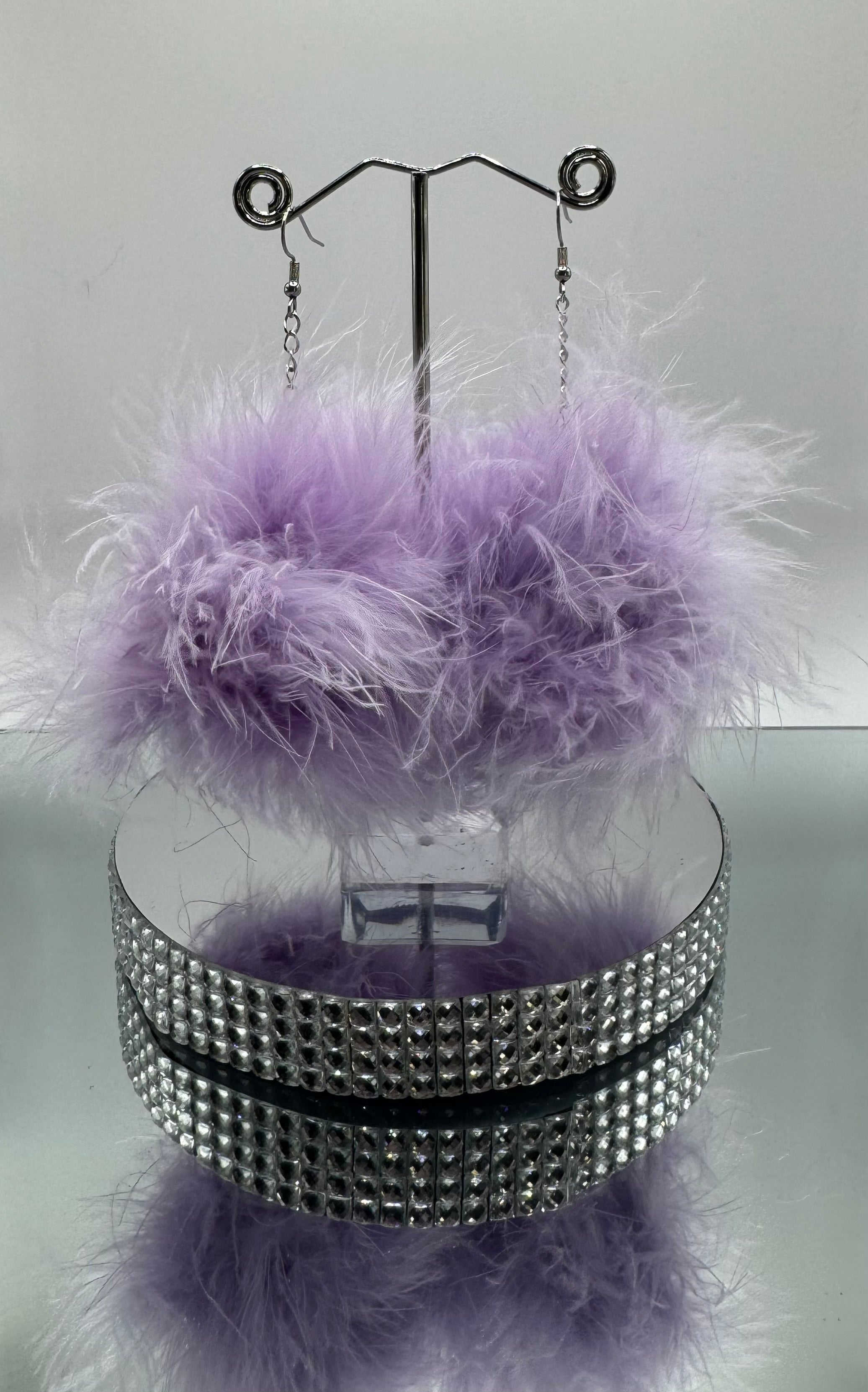 LAVENDER POCKET FLUFF EARRINGS