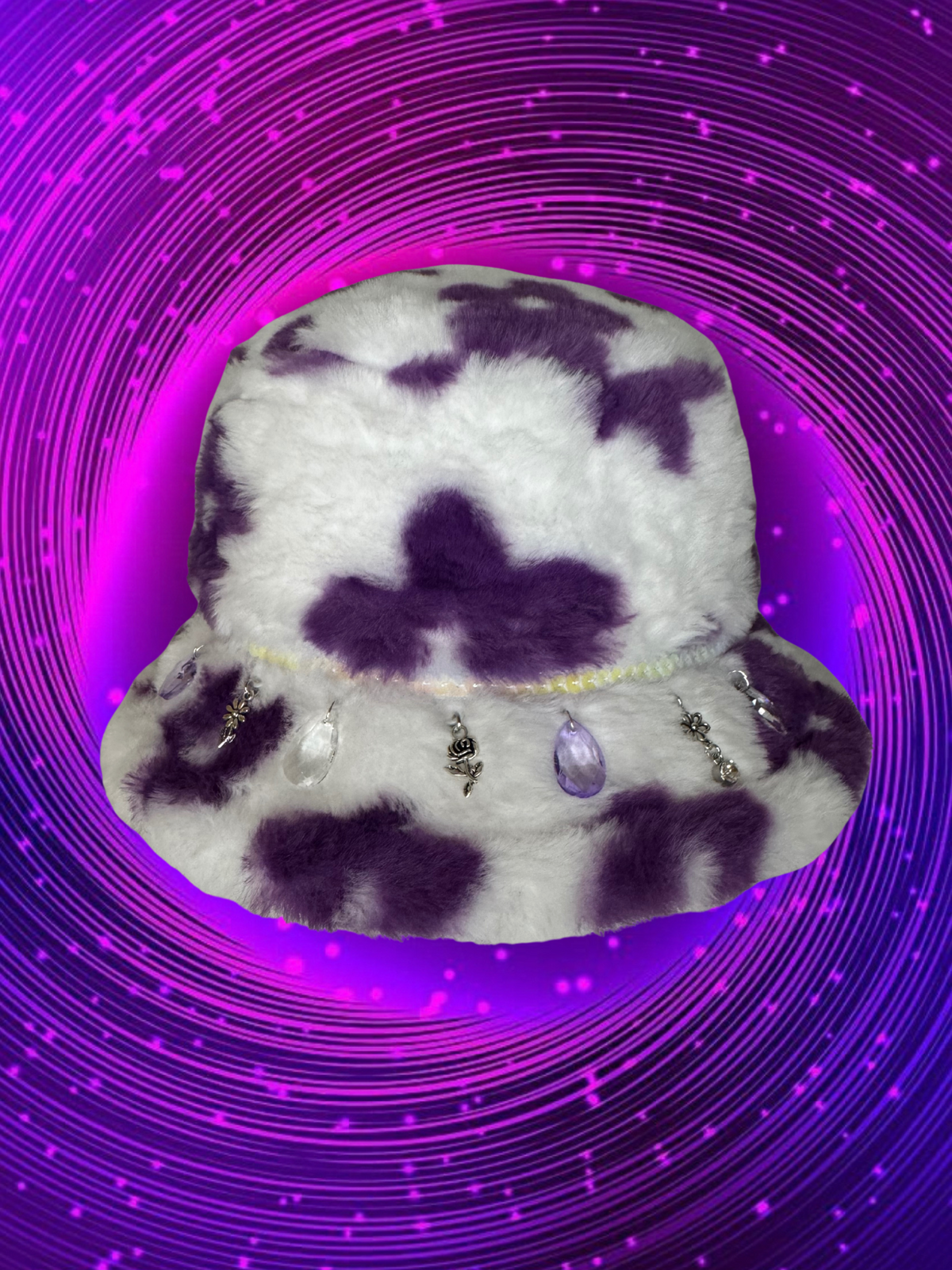 CRYSTAL FLOWER FURRY BUCKET HAT