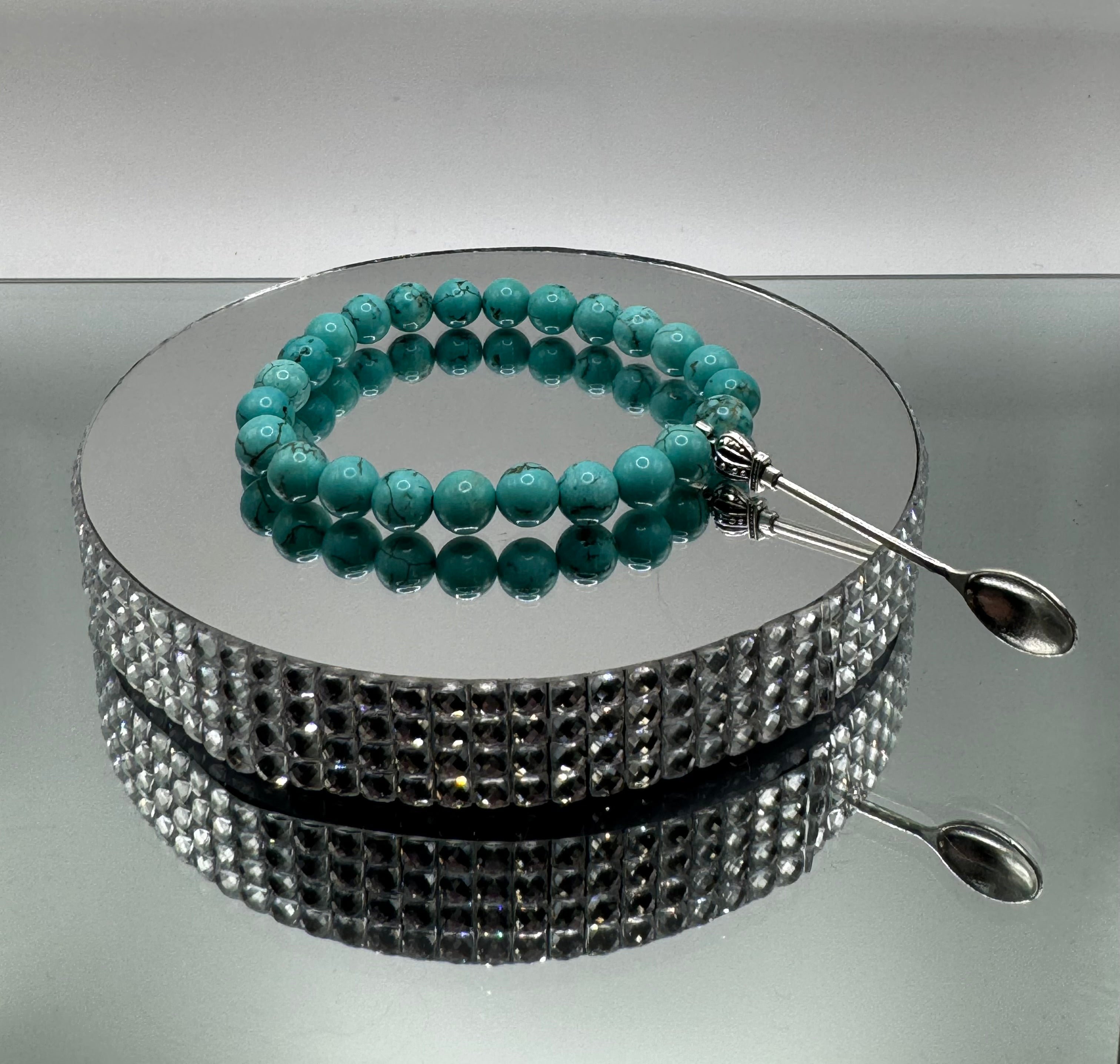 BLUE TURQUOISE STONE BEAD BRACELET