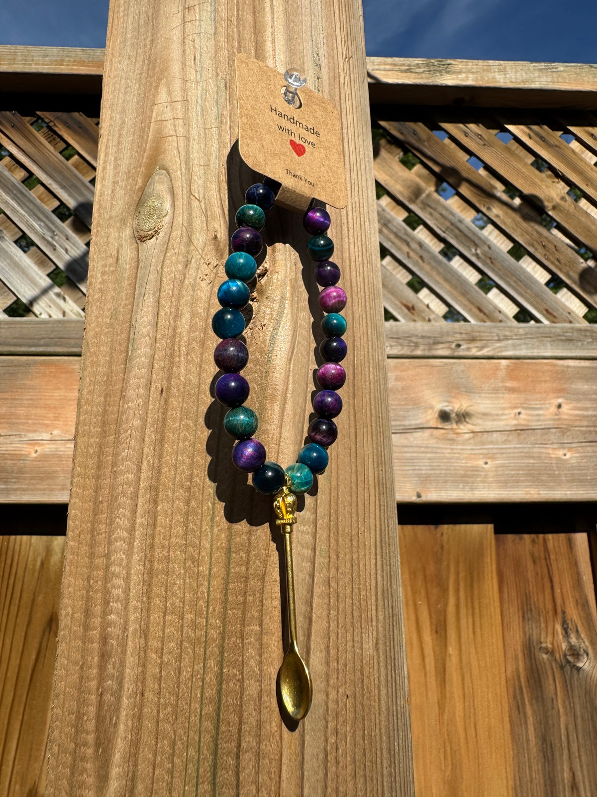 BLUE APATITE JADE, BLUE, ROSE RED & PURPLE TIGERS EYE STONE BEAD BRACELET