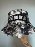 HAHAHEHU TIE DYE BUCKET HAT