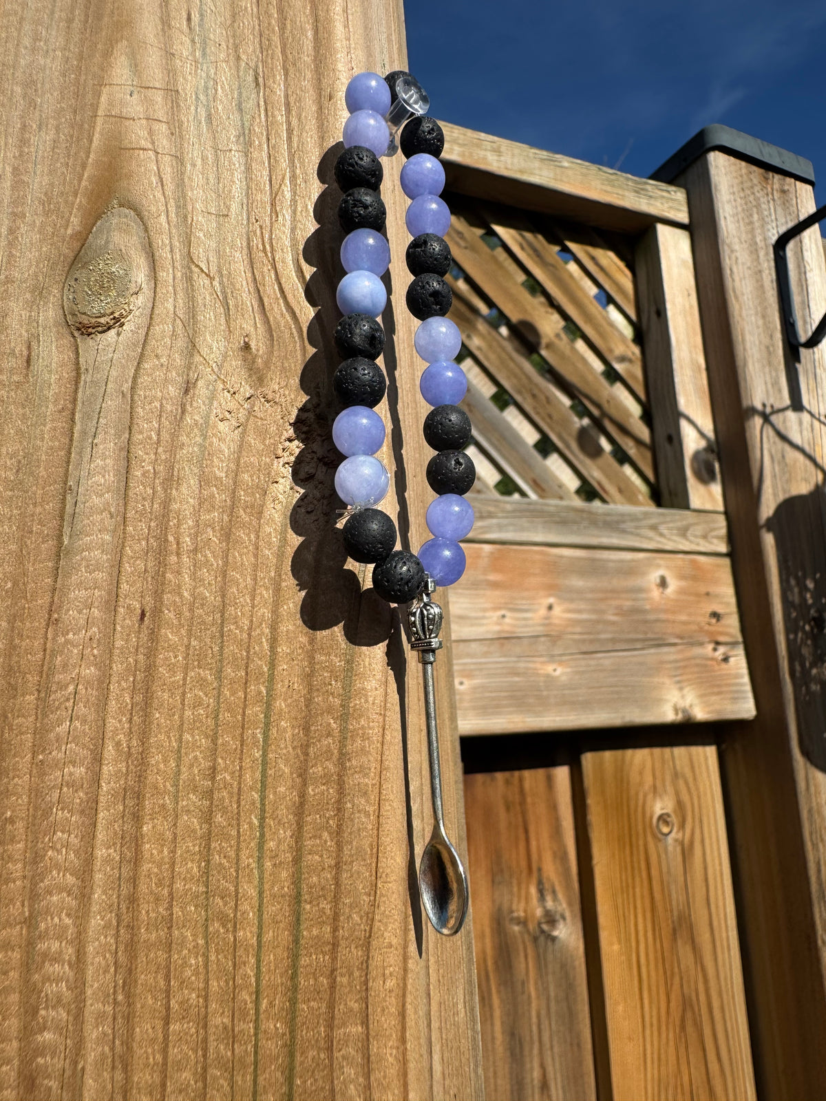 NATURAL BLACK LAVA & BLUE ANGELITE STONE BEAD BRACELET