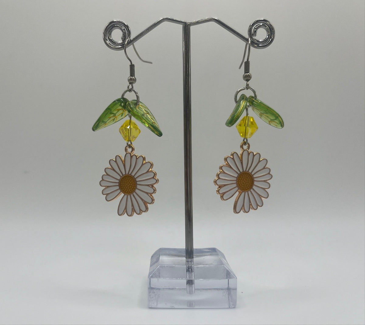 DAISY LEAF EARRINGS